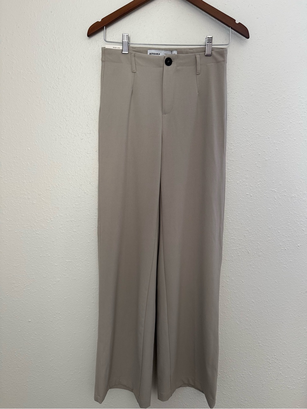 NWT Bershka Light Gray Wide Leg Tailored Trousers Pants US 6 EU 38